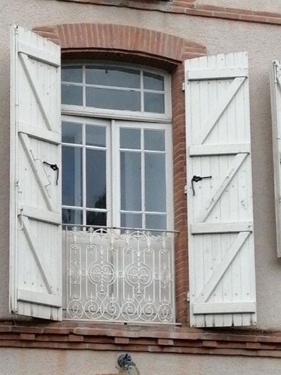 Image No.8-4 Bed Property for sale