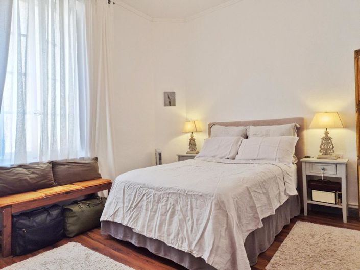 Image No.13-2 Bed Property for sale