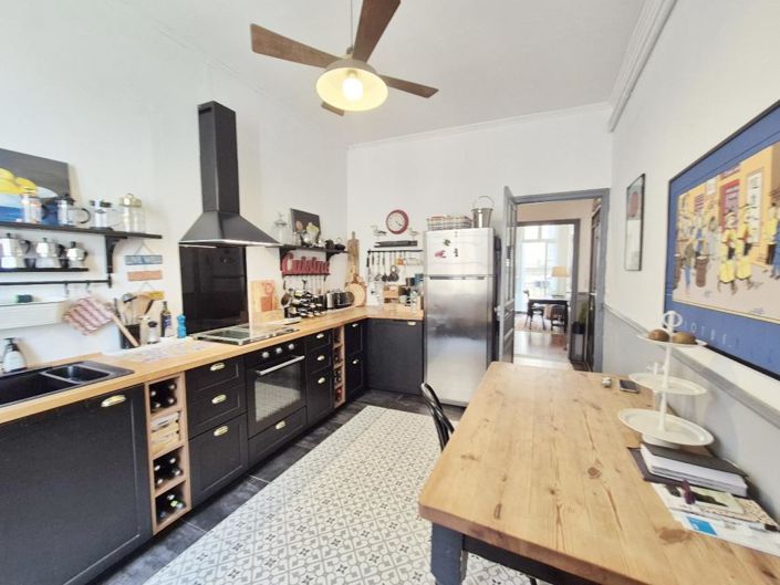 Image No.8-2 Bed Property for sale