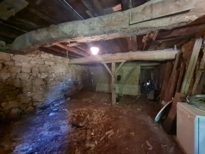 Image No.17-3 Bed House for sale