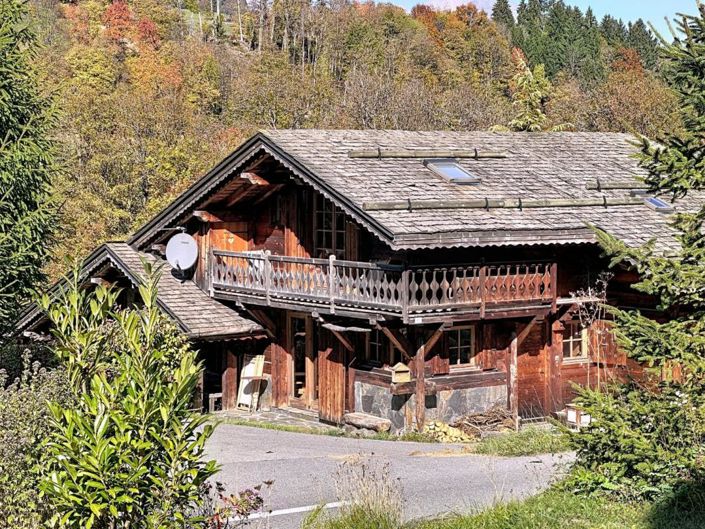 Image No.17-7 Bed Chalet for sale