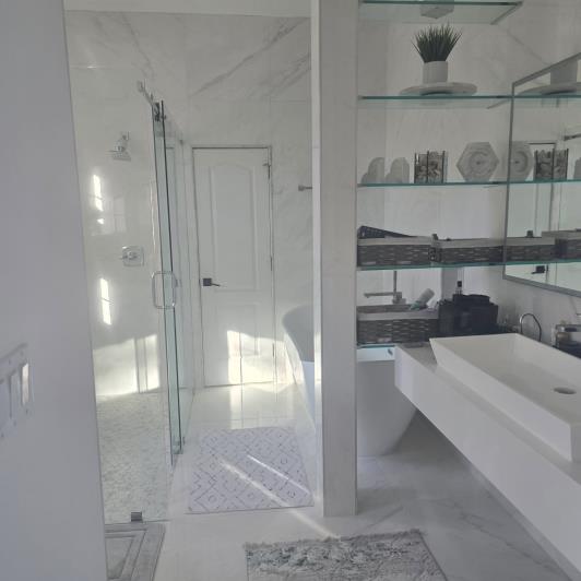 Image No.20-10 Bed Mansion for sale