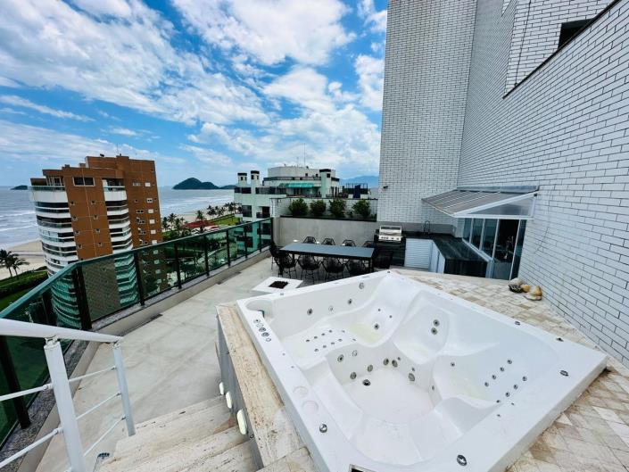 Image No.8-6 Bed Penthouse for sale