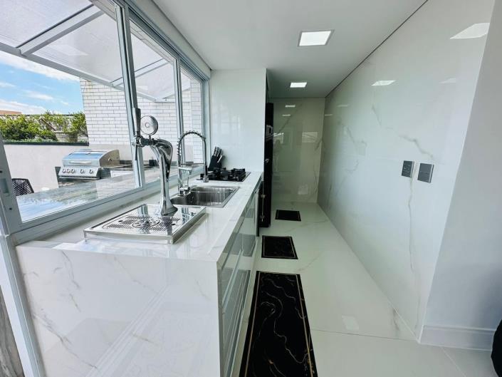 Image No.13-6 Bed Penthouse for sale