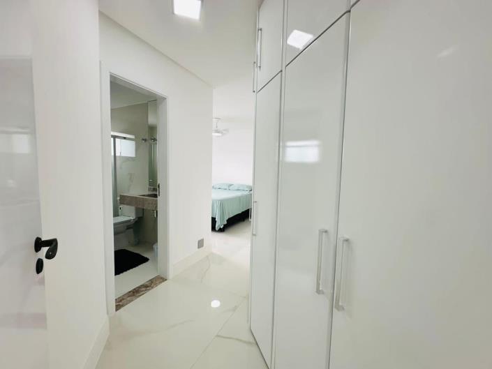 Image No.30-6 Bed Penthouse for sale