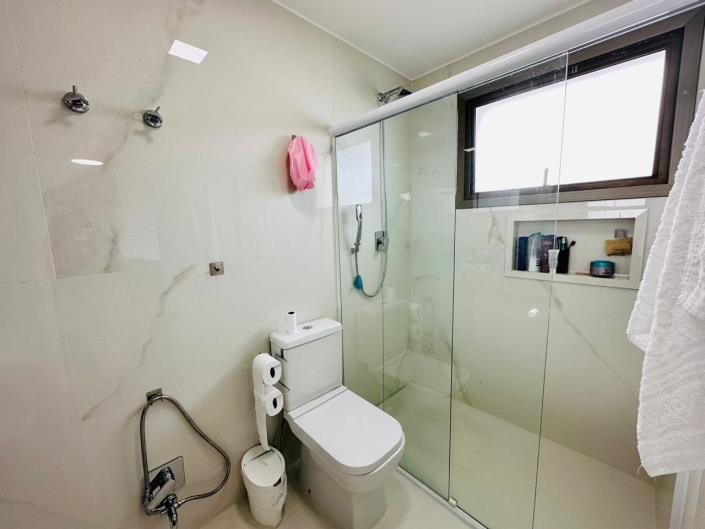 Image No.33-6 Bed Penthouse for sale