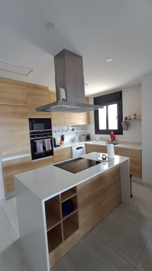 Image No.14-5 Bed Apartment for sale