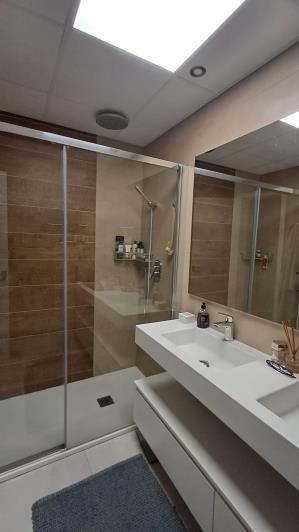 Image No.15-5 Bed Apartment for sale