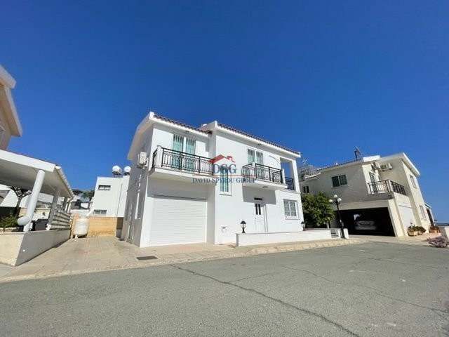 Image No.1-3 Bed House for sale