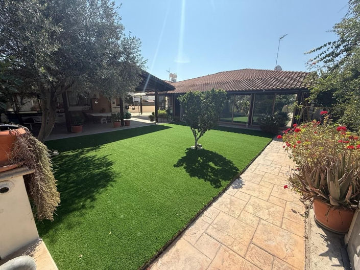 Image No.12-3 Bed House for sale