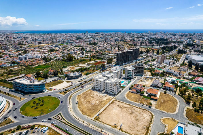 Image No.17-2 Bed Apartment for sale