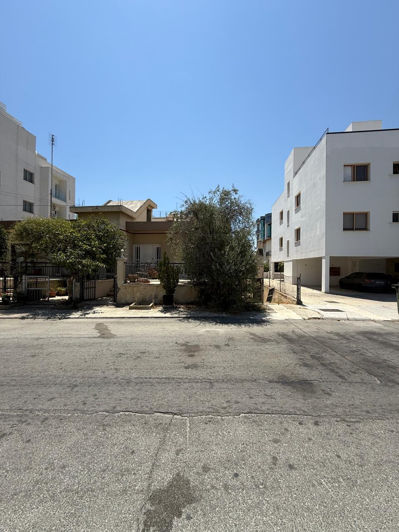 Image No.2-3 Bed House for sale