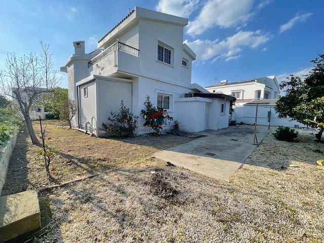 Image No.5-4 Bed House for sale