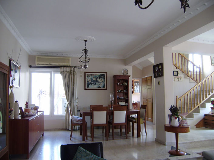 Image No.11-3 Bed House for sale