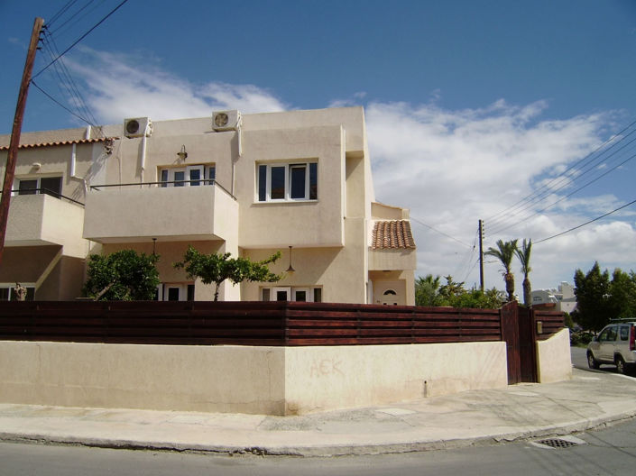 Image No.2-3 Bed House for sale