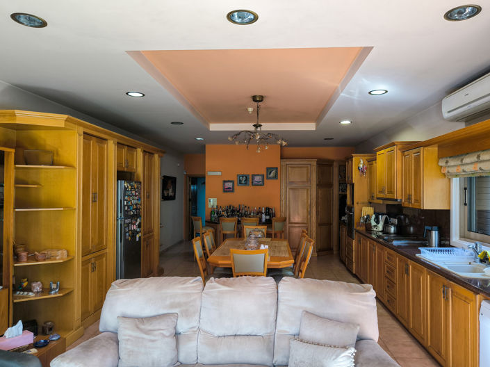 Image No.13-5 Bed House for sale