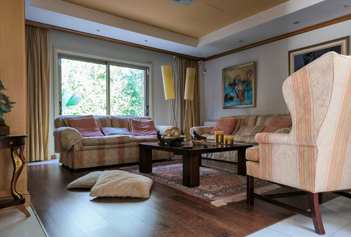 Image No.19-5 Bed House for sale