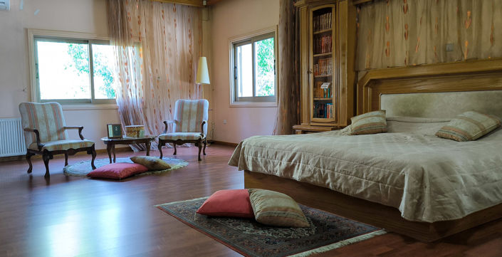 Image No.25-5 Bed House for sale