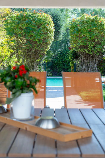 Image No.8-5 Bed House for sale