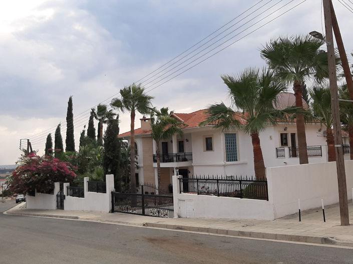 Image No.10-4 Bed House for sale