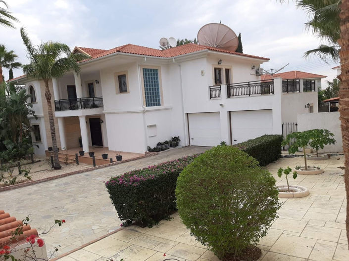 Image No.11-4 Bed House for sale