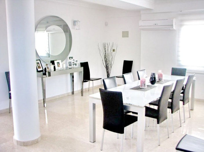 Image No.3-4 Bed House for sale