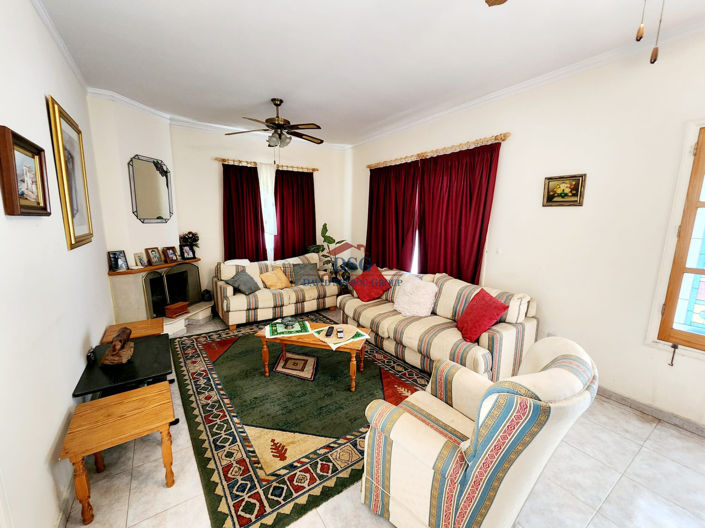 Image No.4-3 Bed House for sale