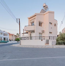 1 - Larnaca, House