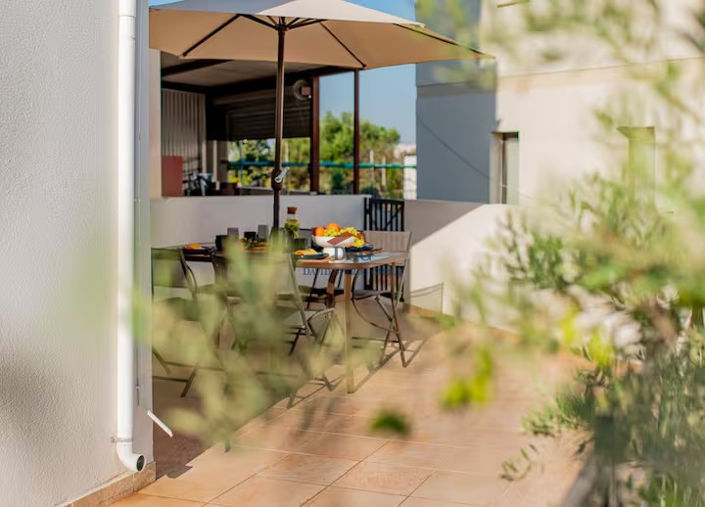 Image No.14-3 Bed House for sale