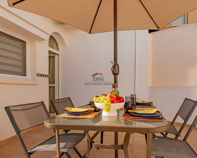 Image No.15-3 Bed House for sale