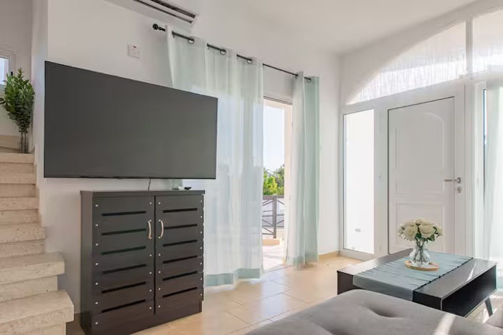 Image No.3-3 Bed House for sale