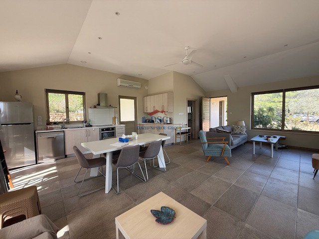 Image No.20-1 Bed Bungalow for sale