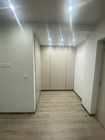 Image No.10-3 Bed House for sale