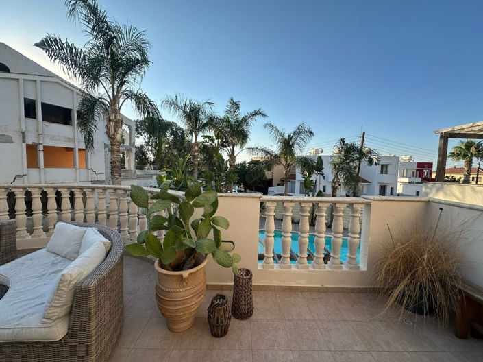 Image No.16-2 Bed Apartment for sale