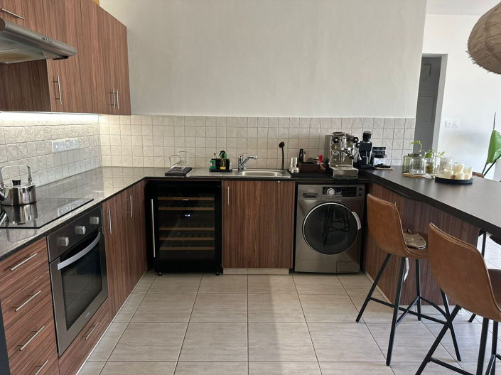 Image No.2-2 Bed Apartment for sale