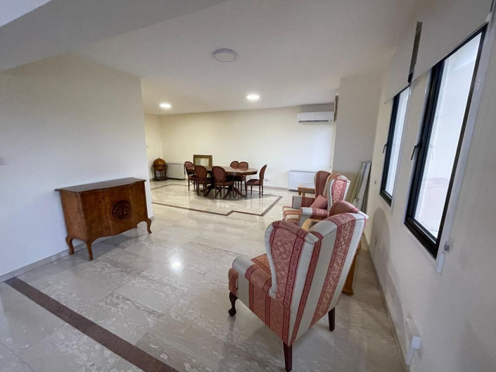 Image No.12-Commercial à vendre à Larnaca