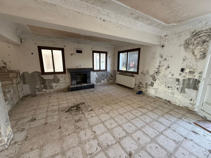 Image No.9-4 Bed House for sale