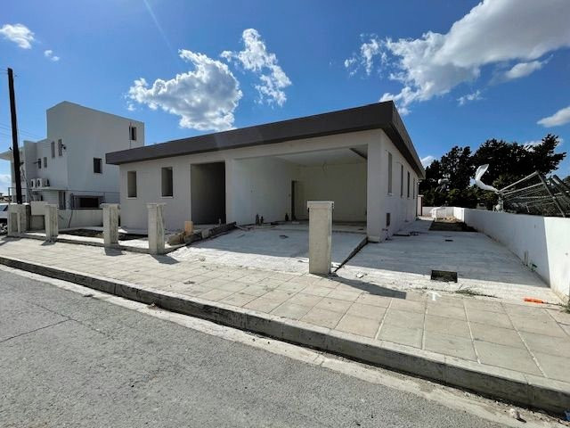 Image No.1-Maison de 3 chambres à vendre à Kiti