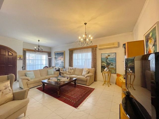 Image No.13-3 Bed Bungalow for sale