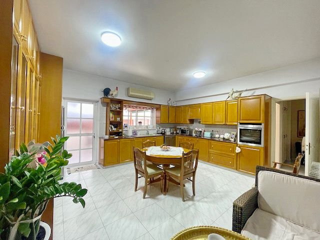 Image No.15-3 Bed Bungalow for sale