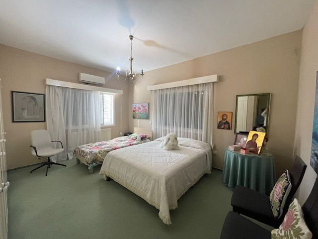 Image No.19-3 Bed Bungalow for sale