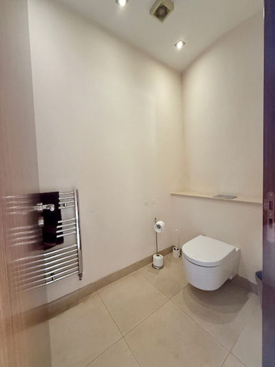 Image No.22-3 Bed House for sale