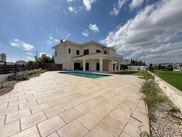 Image No.7-3 Bed House for sale