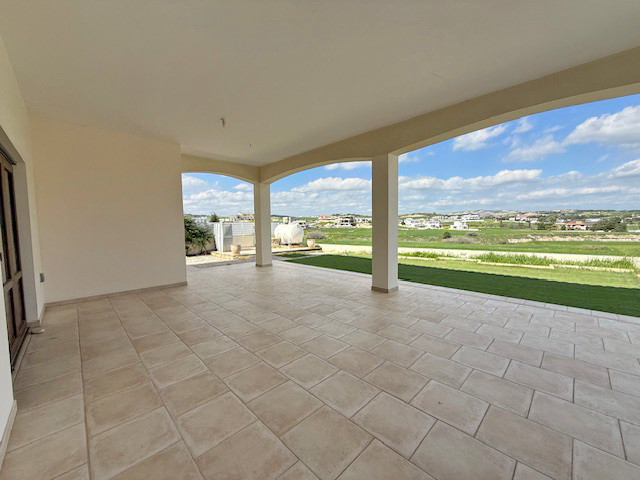 Image No.9-3 Bed House for sale