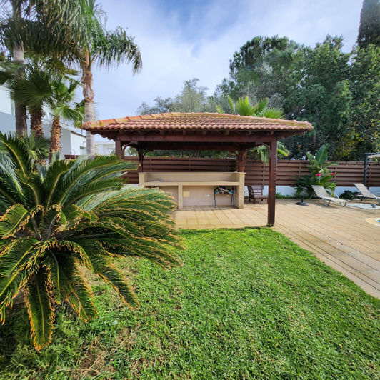 Image No.10-4 Bed House for sale