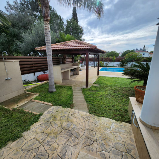 Image No.11-4 Bed House for sale