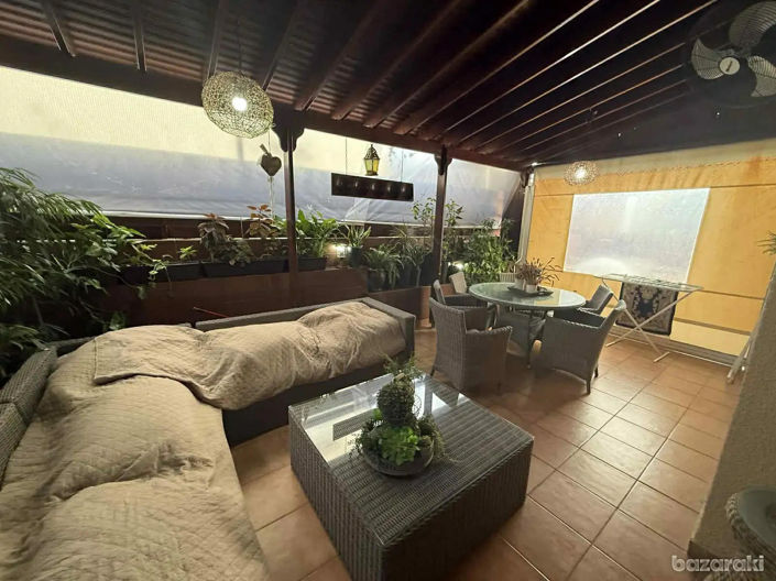 Image No.2-3 Bed House for sale