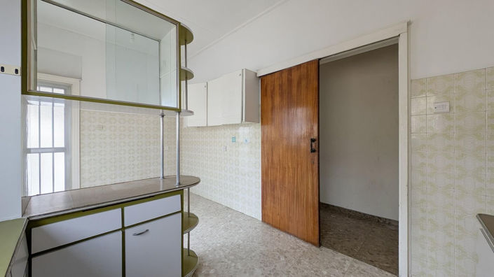 Image No.26-3 Bed House for sale