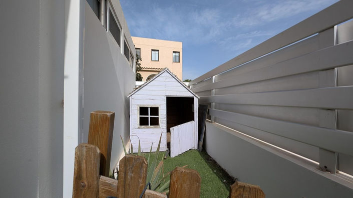 Image No.21-2 Bed Apartment for sale