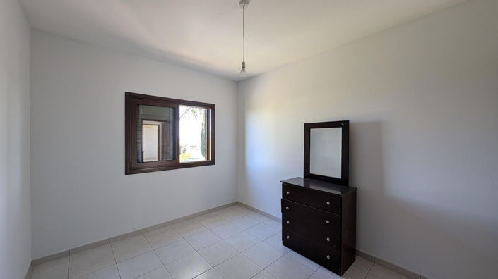 Image No.20-3 Bed House for sale